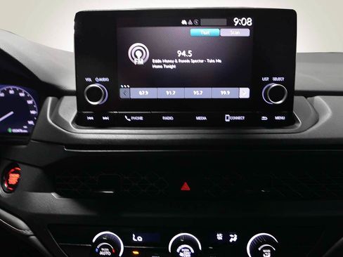Used 2024 Honda Accord LX image 13