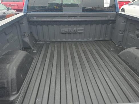Used 2019 GMC Sierra 1500 SLT w/ SLT Premium Plus Package AWD/4WD image 13