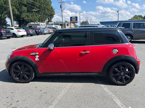 Used 2010 MINI Cooper S image 8