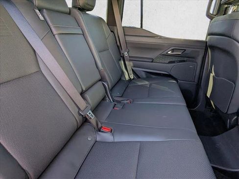 Used 2024 Lexus GX 550 image 19