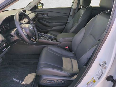 Certified 2025 Honda Accord EX-L image 16