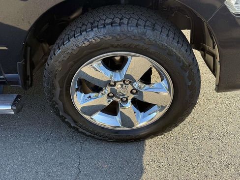 Used 2019 RAM 1500 Express w/ Express Value Package AWD/4WD image 12