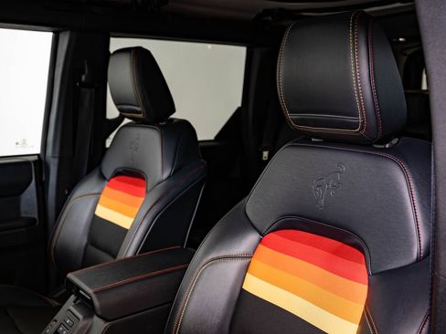 Used 2025 Ford Bronco Big Bend w/ Black Diamond Package AWD/4WD image 23