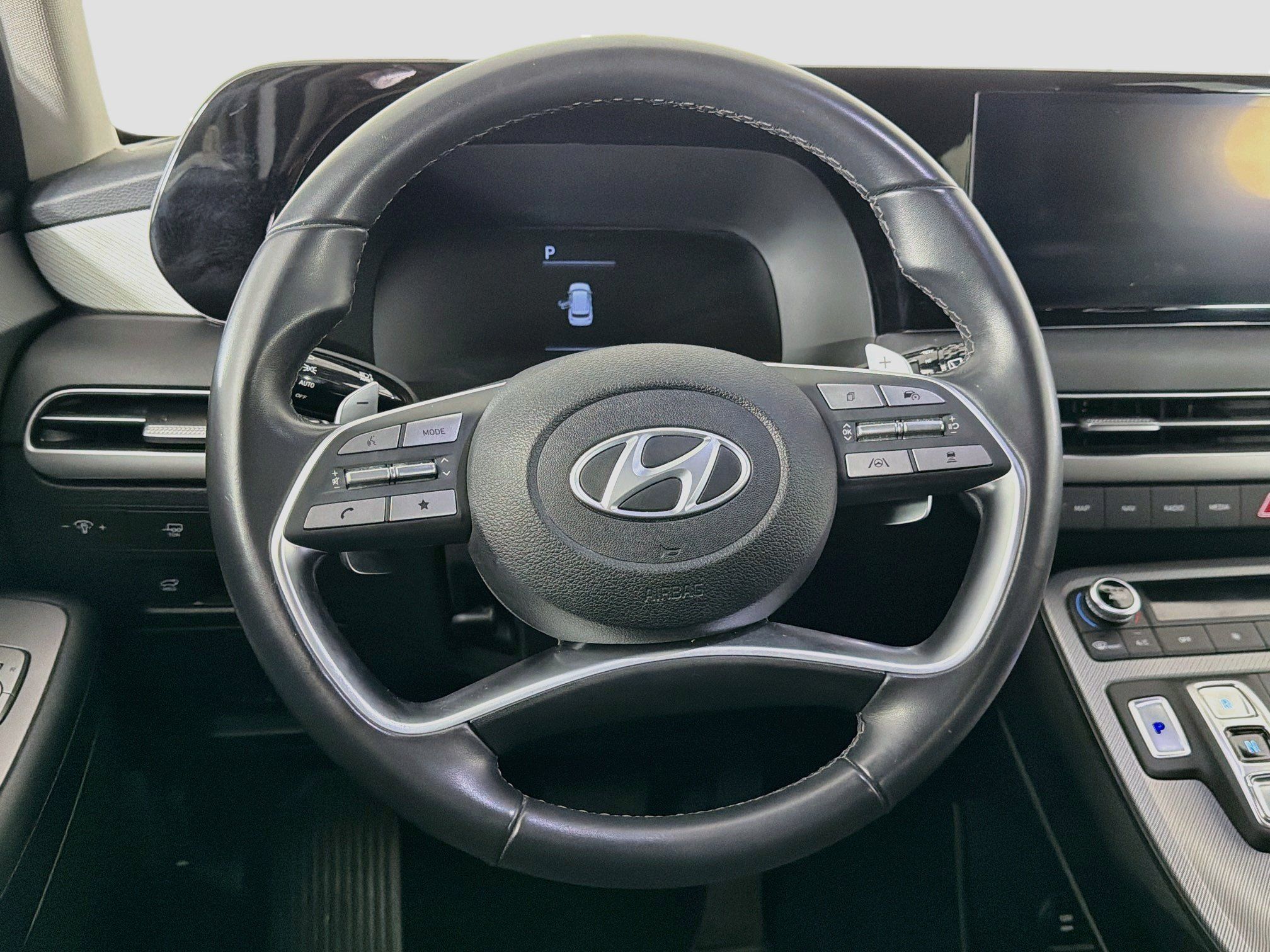 Used 2025 Hyundai Palisade SEL AWD/4WD image 18