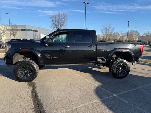 Used 2022 GMC Sierra 3500 AT4 image 4