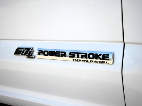 Used 2019 Ford F350 Lariat w/ Lariat Ultimate Package image 11