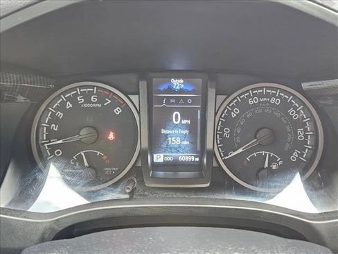 Used 2021 Toyota Tacoma TRD Off-Road AWD/4WD image 21