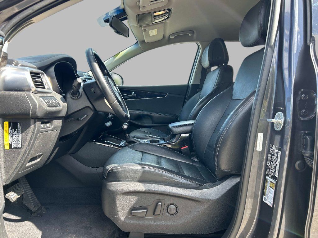 Used 2016 Kia Sorento EX w/ EX Premium Package FWD image 16