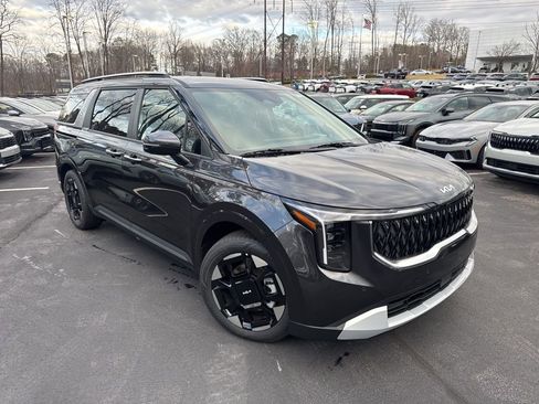 New 2026 Kia Carnival EX image 1