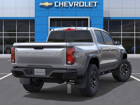 New 2026 Chevrolet Colorado ZR2 w/ Technology Package AWD/4WD image 4