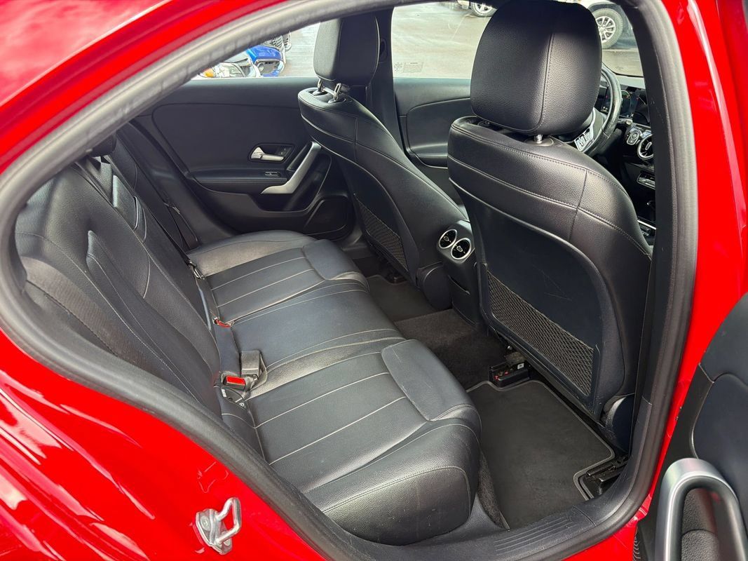 Used 2019 Mercedes-Benz A 220 4MATIC image 11