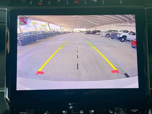 Used 2021 Jeep Grand Cherokee L Overland w/ Luxury Tech Group IV image 22