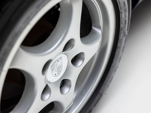 Used 1994 Porsche 911 Carrera 4 AWD/4WD image 40