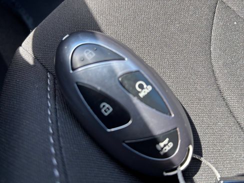 Used 2026 Hyundai Elantra Sport FWD image 17