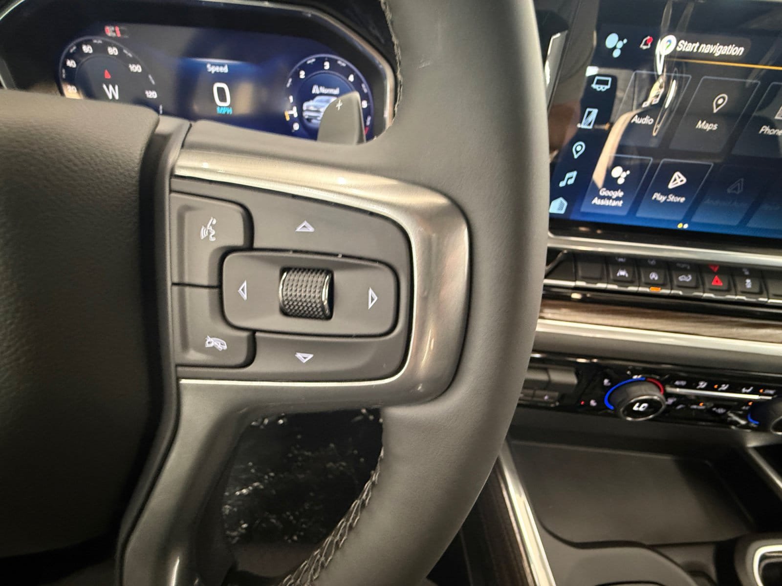 New 2026 Chevrolet Silverado 1500 RST w/ Z71 Off-Road Package AWD/4WD image 17