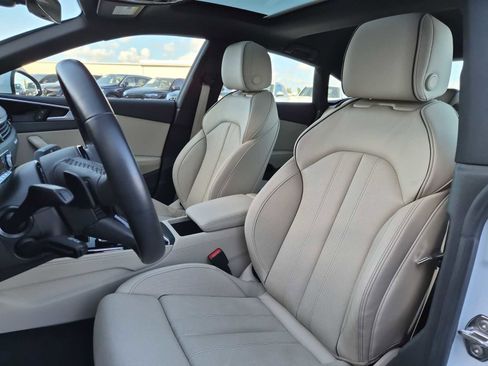 Used 2022 Audi A5 2.0T Premium Plus w/ Premium Plus image 15