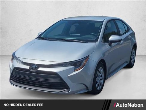 Certified 2026 Toyota Corolla LE FWD image 1