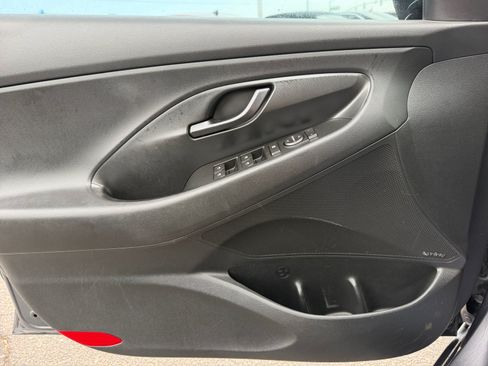 Used 2019 Hyundai Elantra GT N Line w/ Tech Package 03 FWD image 13