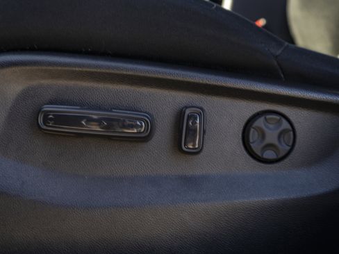 Used 2021 Honda CR-V EX image 39