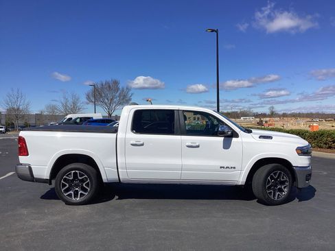Used 2025 RAM 1500 Laramie image 7