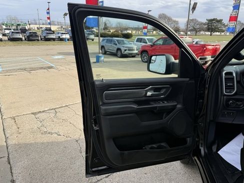 Used 2019 RAM 1500 Big Horn image 13