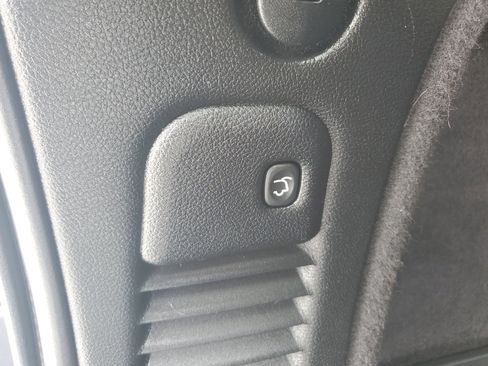 Used 2024 Dodge Durango R/T RWD image 17