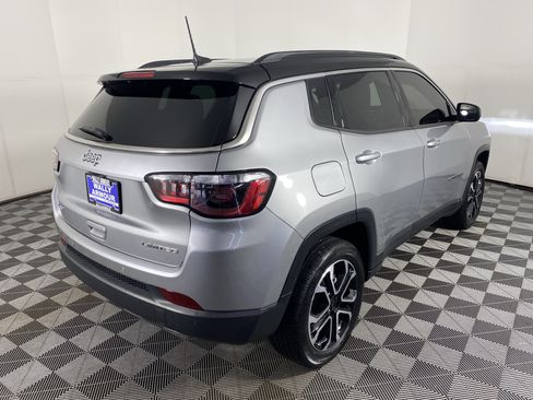 Used 2023 Jeep Compass Limited w/ Sun and Sound Group AWD/4WD image 8