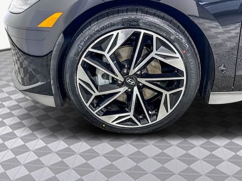 Used 2023 Hyundai Ioniq 6 SEL image 38