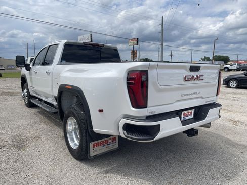 Used 2025 GMC Sierra 3500 Denali w/ Denali Reserve Package AWD/4WD image 6