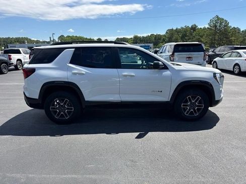 Used 2026 GMC Terrain AT4 AWD/4WD image 6