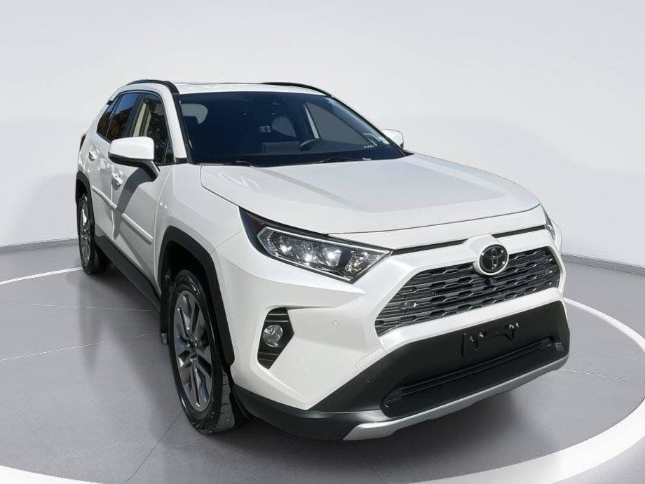 Used 2019 Toyota RAV4 Limited w/ Advanced Technology Package AWD/4WD image 1