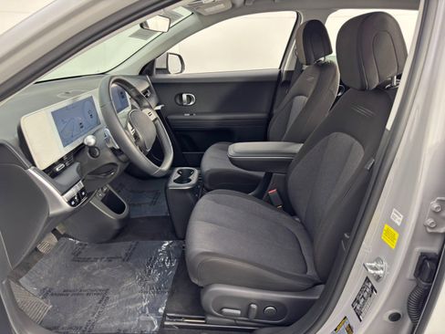 Used 2024 Hyundai Ioniq 5 SE image 15