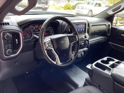 Used 2020 Chevrolet Silverado 1500 RST AWD/4WD image 15