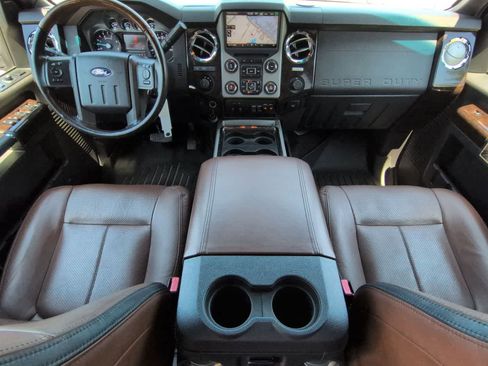Used 2016 Ford F350 Platinum w/ FX4 Off-Road Package AWD/4WD image 15
