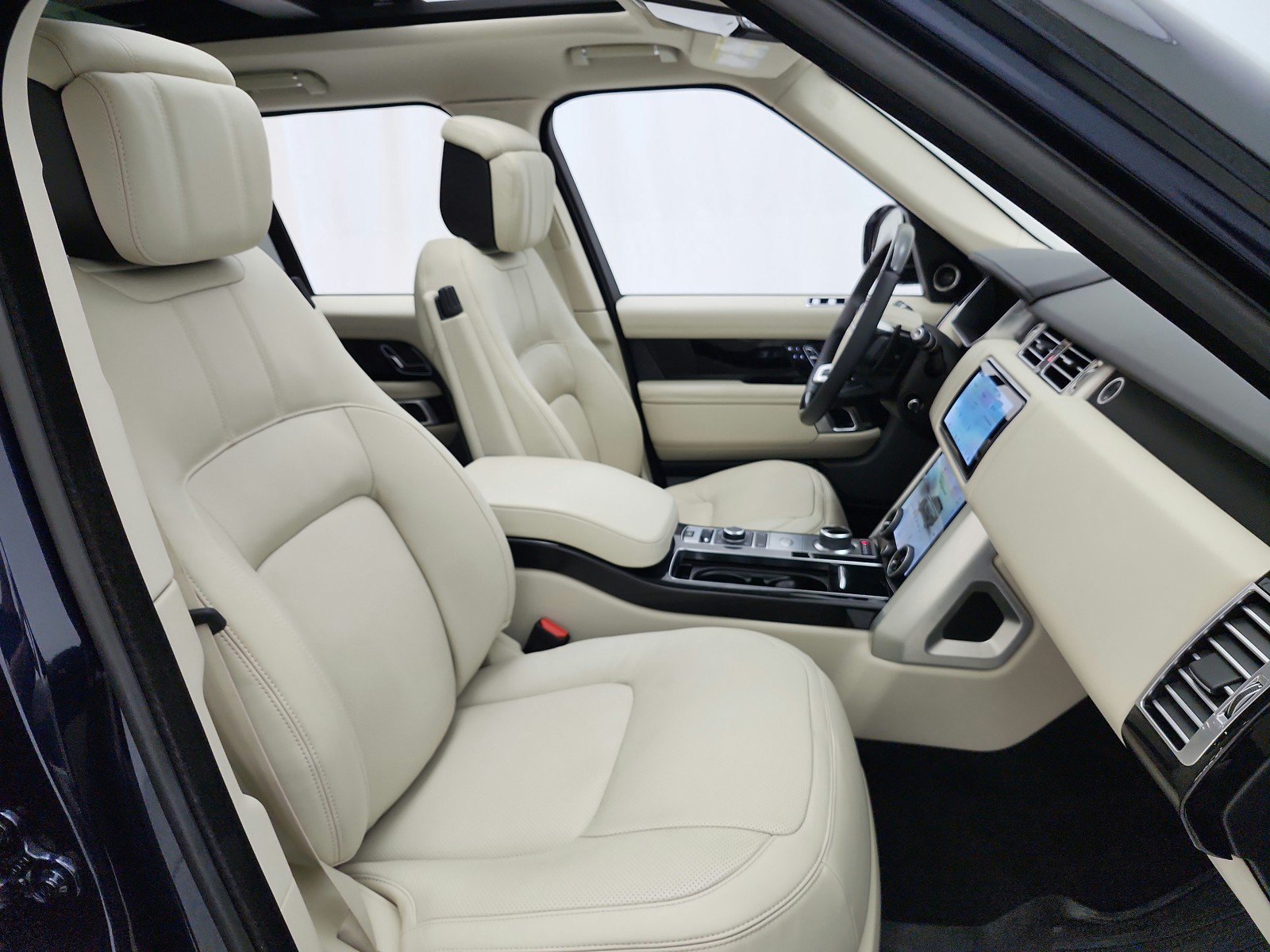 Used 2022 Land Rover Range Rover Westminster Edition AWD/4WD image 19