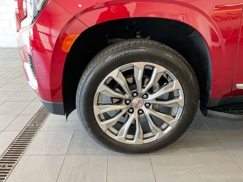 Used 2024 GMC Yukon Denali AWD/4WD image 8