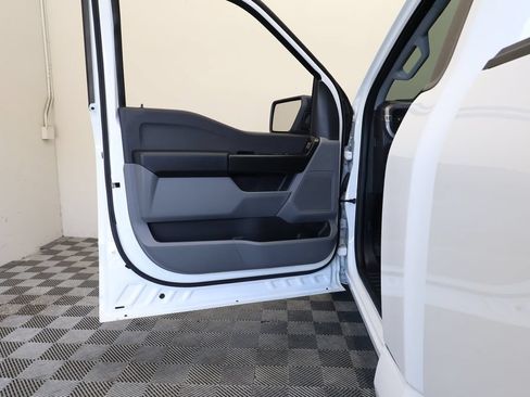 Used 2025 Ford F150 XL RWD image 14