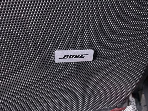 New 2025 Cadillac XT6 Premium Luxury image 14