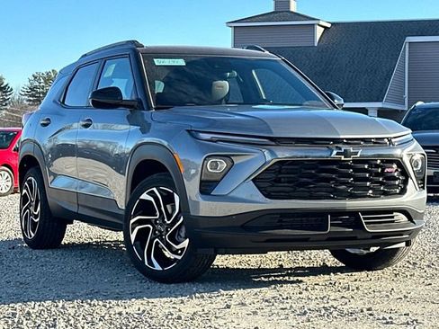 New 2026 Chevrolet TrailBlazer RS w/ Driver Confidence Package image 2