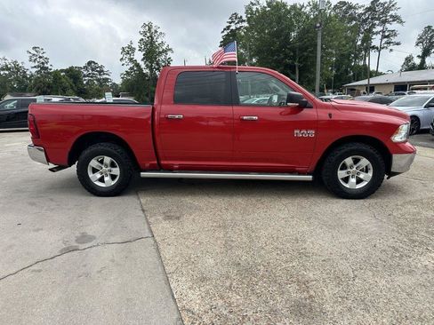Used 2018 RAM 1500 Classic SLT w/ Luxury Group AWD/4WD image 4