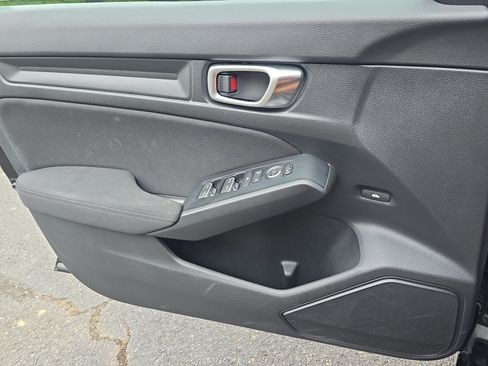 Used 2024 Honda Civic Sport image 26
