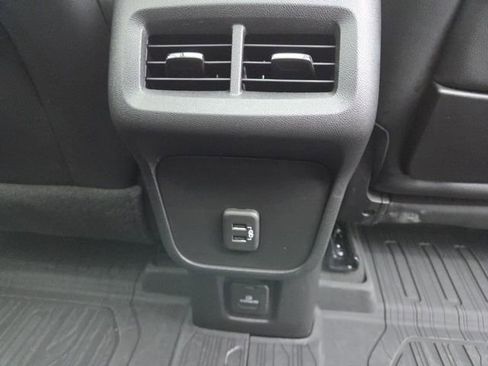 Used 2022 GMC Terrain AT4 w/ Infotainment Package II image 19