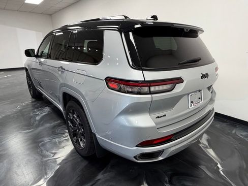 Used 2024 Jeep Grand Cherokee L Summit AWD/4WD image 21