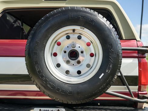 Used 1994 Ford Bronco Eddie Bauer AWD/4WD image 97