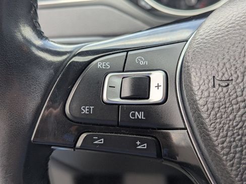 Used 2017 Volkswagen Jetta SE FWD image 20