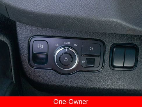 Used 2021 Mercedes-Benz Sprinter 2500 image 20