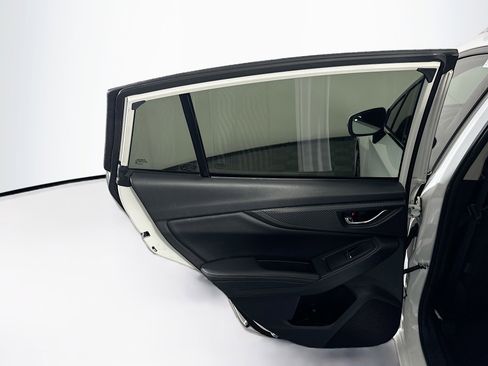 Used 2018 Subaru Impreza 2.0i Limited image 28