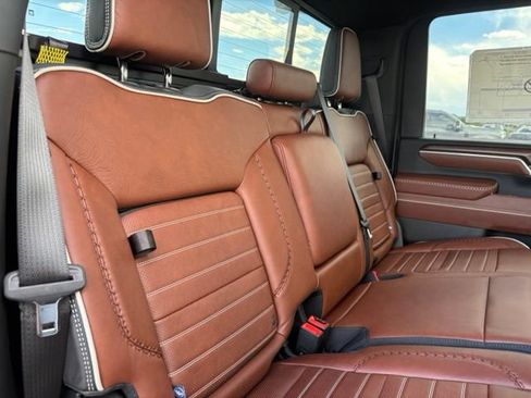 New 2026 GMC Sierra 3500 Denali Ultimate AWD/4WD image 22