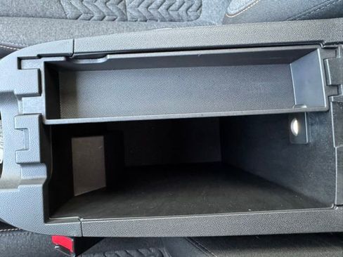 Used 2023 Chevrolet Equinox LT image 17