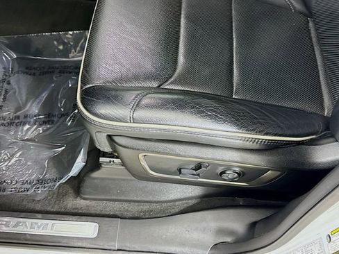 Used 2021 RAM 1500 Limited w/ Night Edition image 19